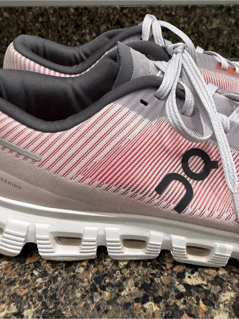 On Running Cloud  mens Running Shoes - White with reddish  Accent 11.5 - Picture 4 of 11